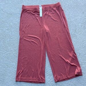 NWT Woman’s Chico’s Wide Leg Pants in a Beautiful Coral Color Size 3 or 16